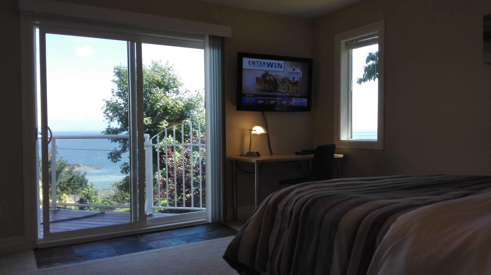 Bed and Breakfast Nanaimo Ocean View Екстер'єр фото